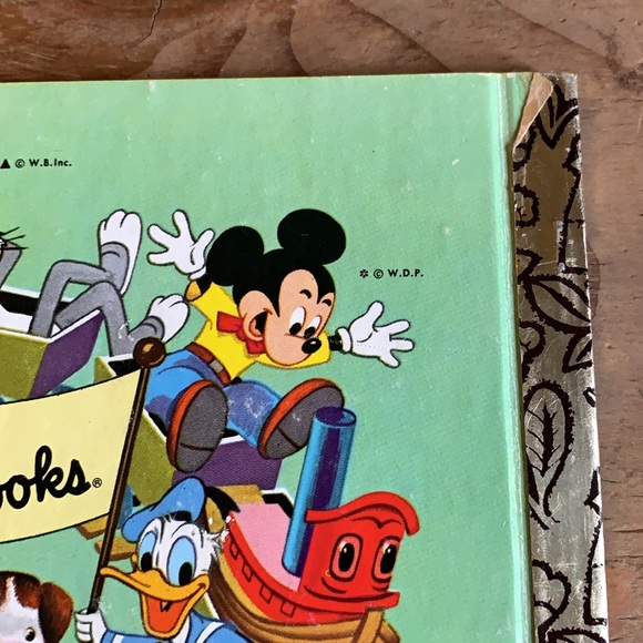 Little Golden Book Walt Disney Presents Winnie-the-Pooh and Tigger 8th Edition - Picture 10 of 14